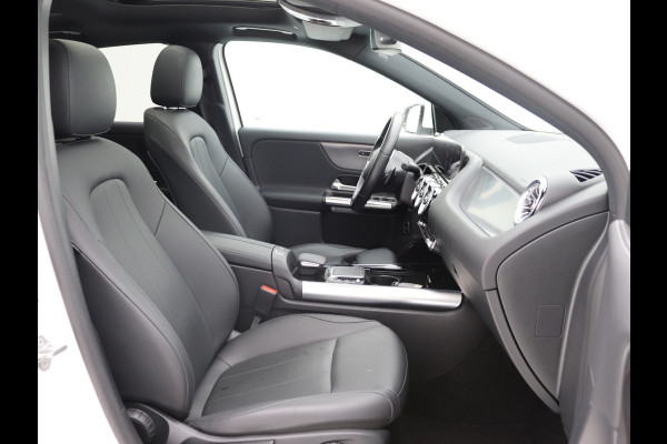 Mercedes-Benz EQA 250 Pano, Keyless GO, Camera, Sfeerverlichting, Dodehoekassistent