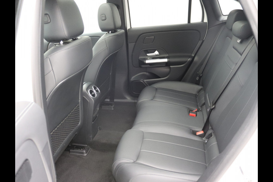 Mercedes-Benz EQA 250 Pano, Keyless GO, Camera, Sfeerverlichting, Dodehoekassistent