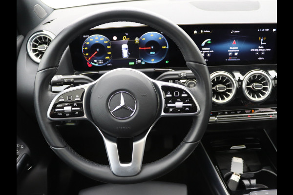 Mercedes-Benz EQA 250 Pano, Keyless GO, Camera, Sfeerverlichting, Dodehoekassistent