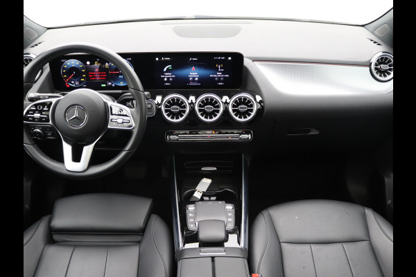 Mercedes-Benz EQA 250 Pano, Keyless GO, Camera, Sfeerverlichting, Dodehoekassistent