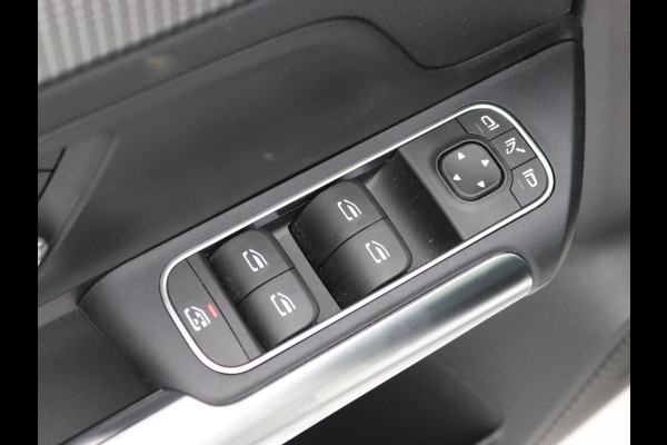 Mercedes-Benz EQA 250 Pano, Keyless GO, Camera, Sfeerverlichting, Dodehoekassistent
