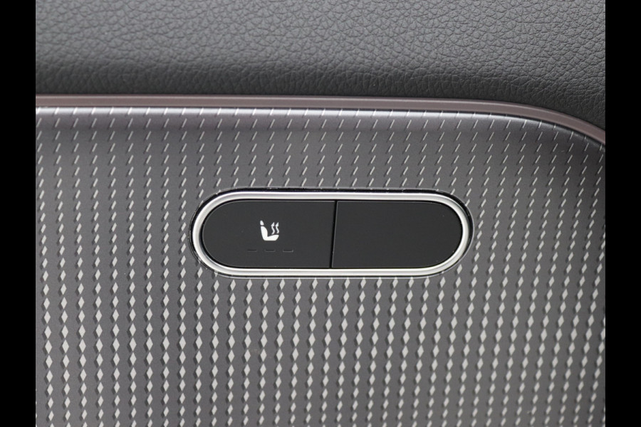 Mercedes-Benz EQA 250 Pano, Keyless GO, Camera, Sfeerverlichting, Dodehoekassistent