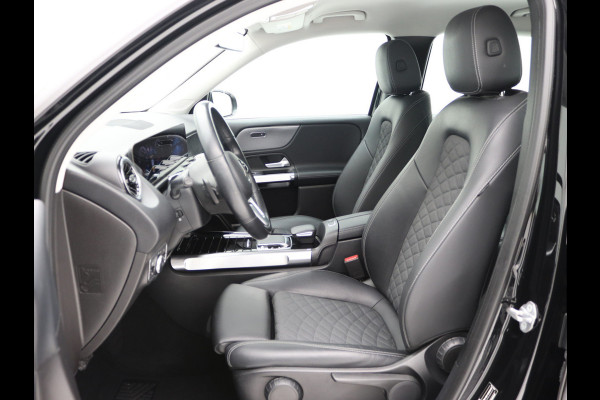 Mercedes-Benz Glb 200 Progressive Camera, Stoel en stuurverwarming, Carplay, Widescreen