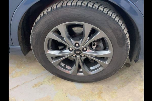 Ford Kuga 2.5 PHEV ST-Line X | 225pk | Winterpack | Adaptieve Cruise | Dodehoeksensoren | Apple Carplay / Android Auto | Achteruitrijcamera