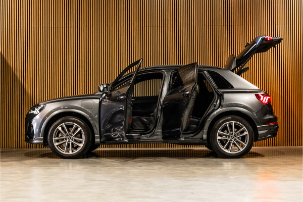 Audi Q3 45 TFSI e 245 PK S edition | 360 Camera | ACC | S-Line | Magnetic Ride | Matrix verlichting | CarPlay | Navigatie | Trekhaak | Inc 21% BTW | Black Style | Stuur- en stoelverwarming | Nieuwe APK | Garantie | Dealer onderhouden