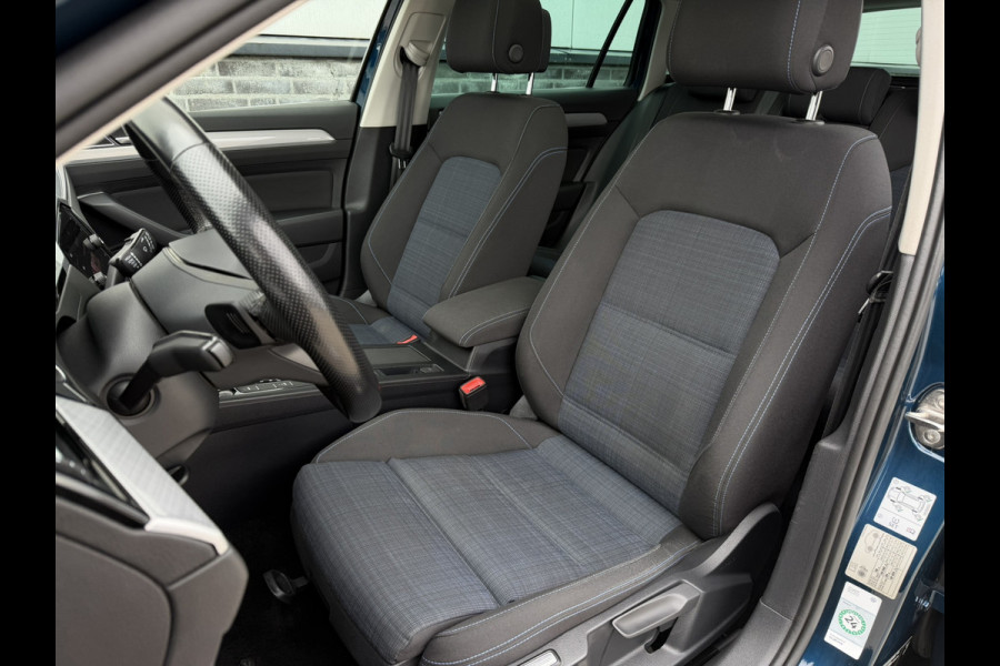 Volkswagen Passat Variant 1.4 TSI PHEV GTE Business | Pano | Elek. Trekhaak | Camera | Carplay | Navi | LED