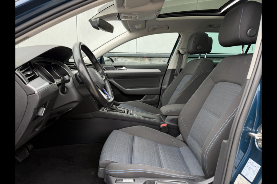 Volkswagen Passat Variant 1.4 TSI PHEV GTE Business | Pano | Elek. Trekhaak | Camera | Carplay | Navi | LED