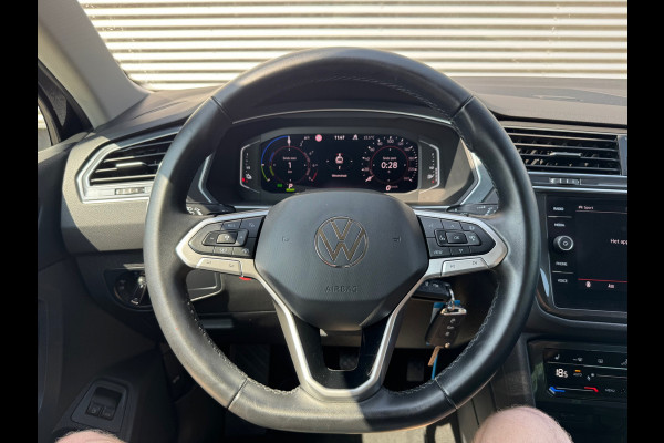 Volkswagen Tiguan 1.5 TSI Hybrid 245PK,Elegance ,Automaat,trekhaak,Nav,Carplay,Camera,Stoelverwarming,Cruisecontrol,