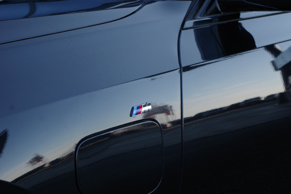 BMW 3 Serie Touring 330e High Executive M-Sport 293 PK PHEV, Panoramadak, M-Kuipstoelen, Adap. Cruise Control