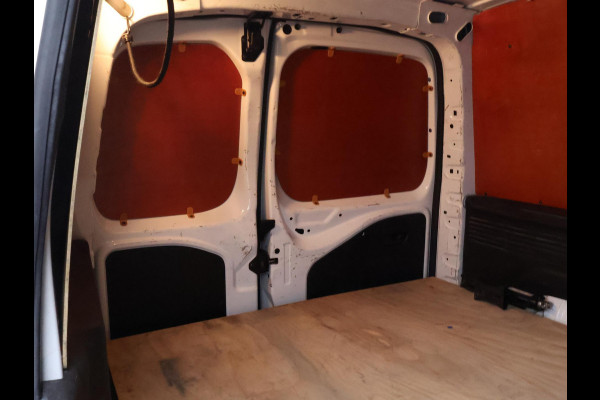 Toyota PROACE CITY 1.5 D-4D Navigator | Apple Carplay & AndoidAUTO | Navigatie | Camera |