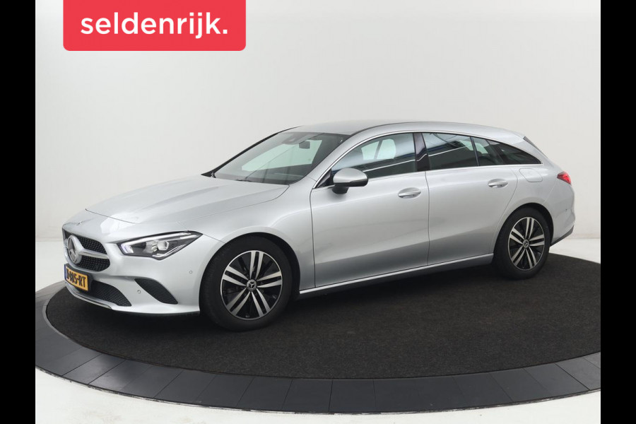 Mercedes-Benz CLA-Klasse Shooting Brake 180 Business Solution | Stoelverwarming | Carplay | Camera | Half leder | Widescreen | Dodehoek detectie | Navigatie | Park Assist | Cruise control
