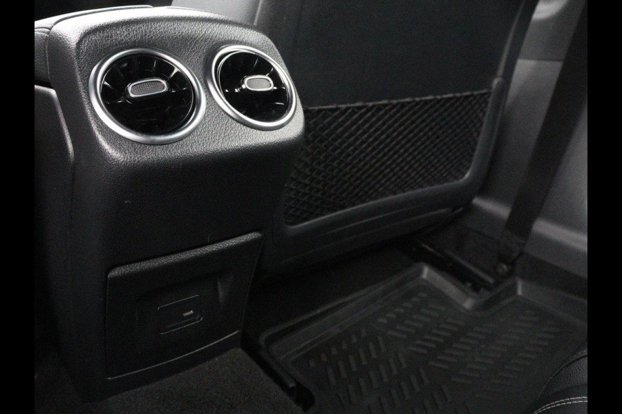 Mercedes-Benz CLA-Klasse Shooting Brake 180 Business Solution | Stoelverwarming | Carplay | Camera | Half leder | Widescreen | Dodehoek detectie | Navigatie | Park Assist | Cruise control
