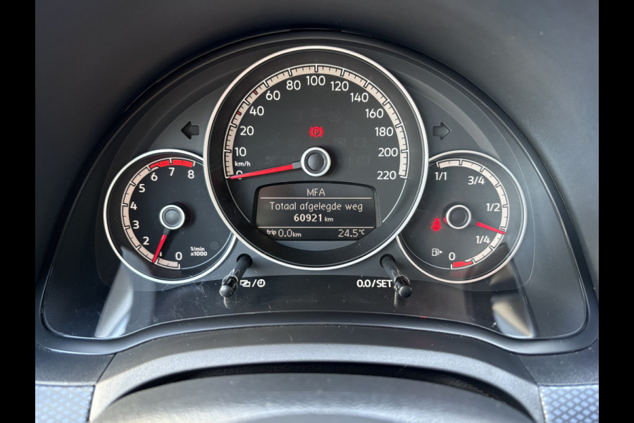 Volkswagen up! 1.0 BMT United 5-drs. CAMERA/CLIMA/MEDIA/CRUISE/PDC/15INCH
