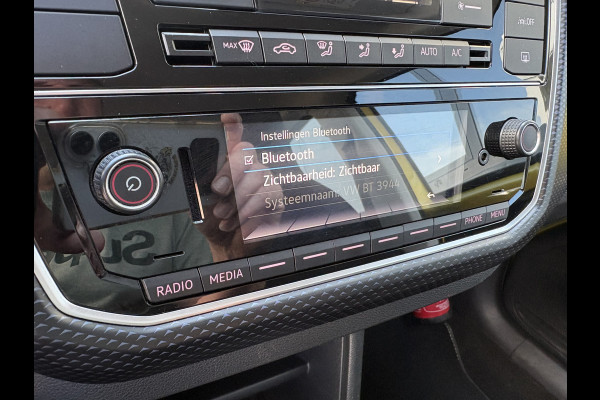 Volkswagen up! 1.0 BMT United 5-drs. CAMERA/CLIMA/MEDIA/CRUISE/PDC/15INCH