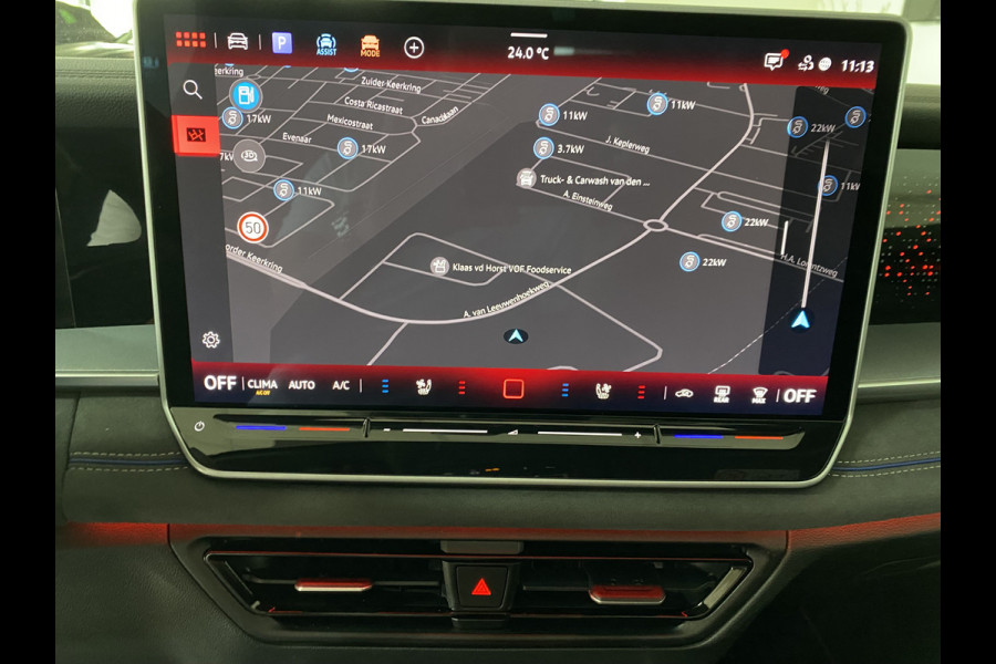 Volkswagen Tayron 1.5 eHybrid R-Line Edition 272 PK Panoramadak / Trekhaak / matrix led / Carplay / Stoelverwarming/ventilatie Head-up Display