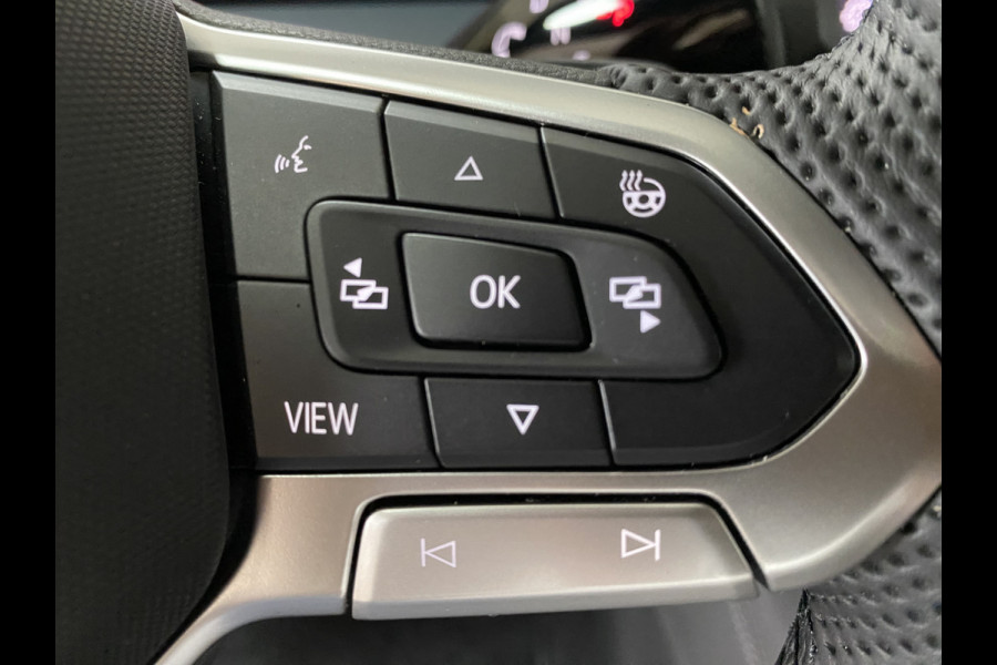 Volkswagen Tayron 1.5 eHybrid R-Line Edition 272 PK Panoramadak / Trekhaak / matrix led / Carplay / Stoelverwarming/ventilatie Head-up Display