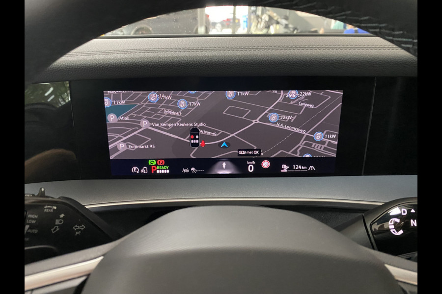 Volkswagen Tayron 1.5 eHybrid R-Line Edition 272 PK Panoramadak / Trekhaak / matrix led / Carplay / Stoelverwarming/ventilatie Head-up Display