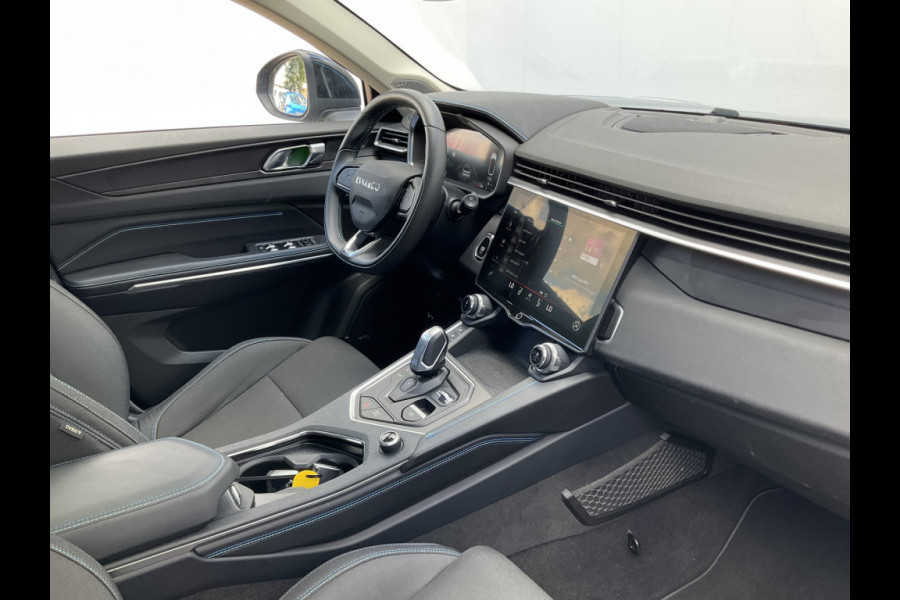 Lynk & Co 01 1.5 262pk Plug-in Pano.dak DAB 360°Cam Stoelverw. Carplay
