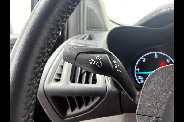Ford Transit Connect 100pk L2 Trend Automaat Trekhaak Airco Navi Cruise