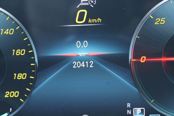 Mercedes-Benz EQB 300 4MATIC Luxury Line 67 kWh PANORAMADAK