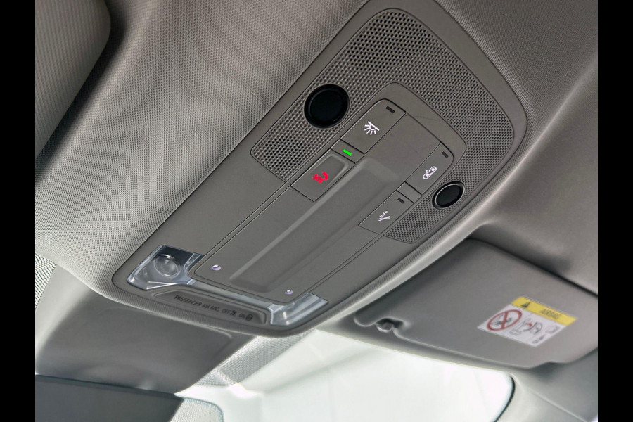 Audi Q3 Sportback 35 TFSI 150PK S Line CAMERA | EL-ACHTERKLEP | KEYLESS