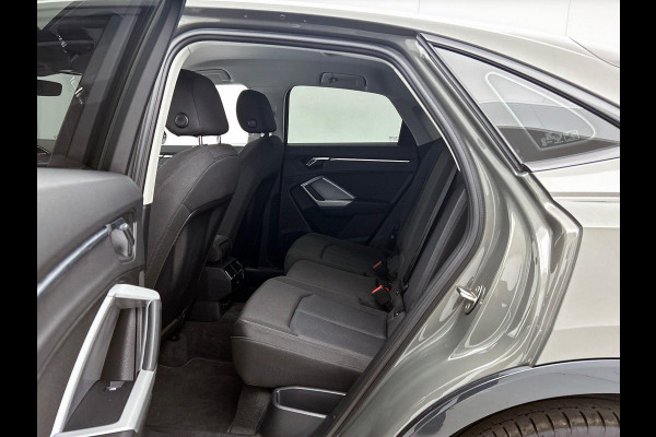Audi Q3 Sportback 35 TFSI 150PK S Line CAMERA | EL-ACHTERKLEP | KEYLESS