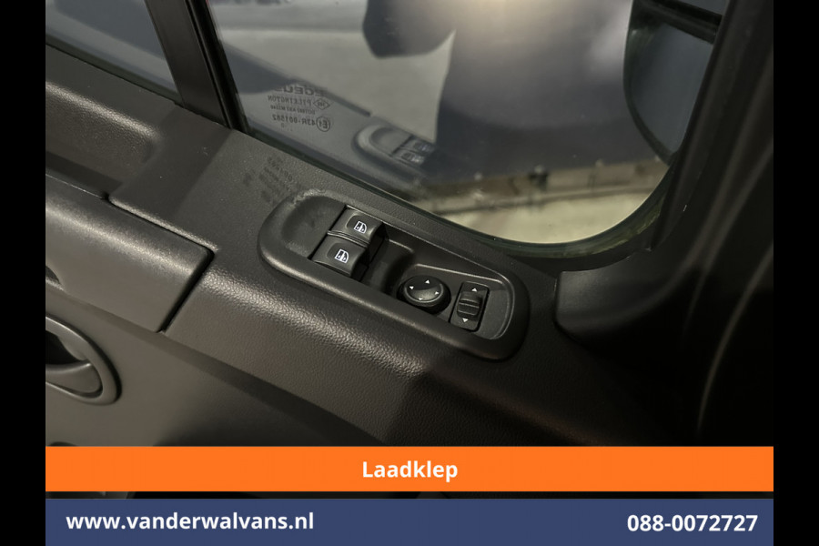 Renault Master 2.3 dCi 131pk L4H2 Euro6 Airco | Laadklep | LED | Cruisecontrol Bijrijdersbank