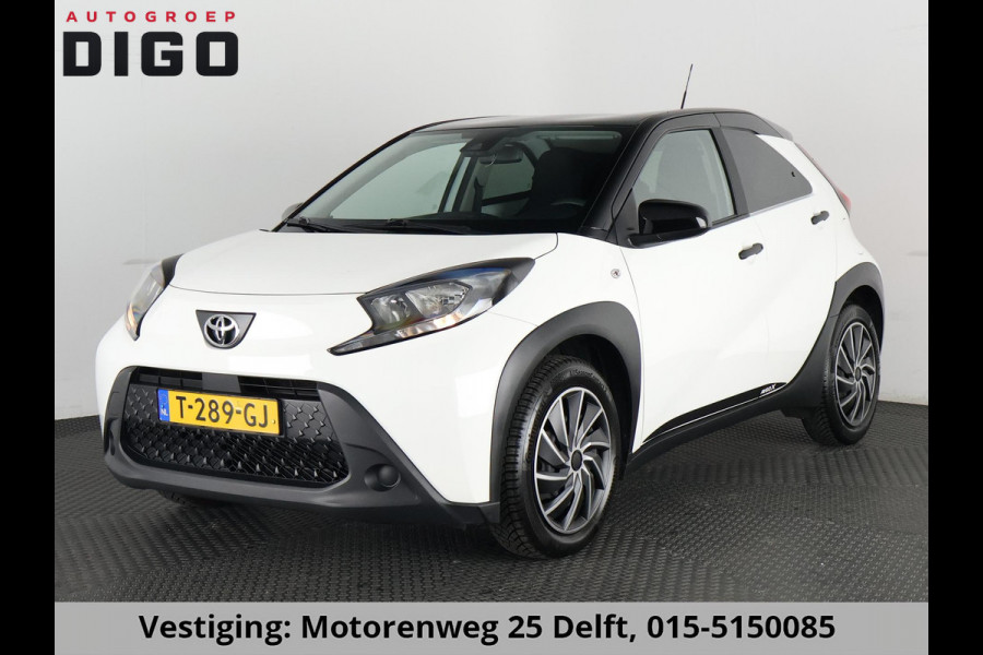 Toyota Aygo X 1.0 BLACK & WHITE SPECIAL EDITION GARANTIE 6-2033 CARPLAY NAVIGATIE.ADAPTIEVE CRUISE. SPECIAL EDITION PACK