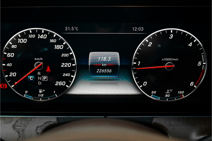 Mercedes-Benz E-Klasse All-Terrain 220 d 4MATIC Premium Plus Pano Luchtvering Trekhaak 360°