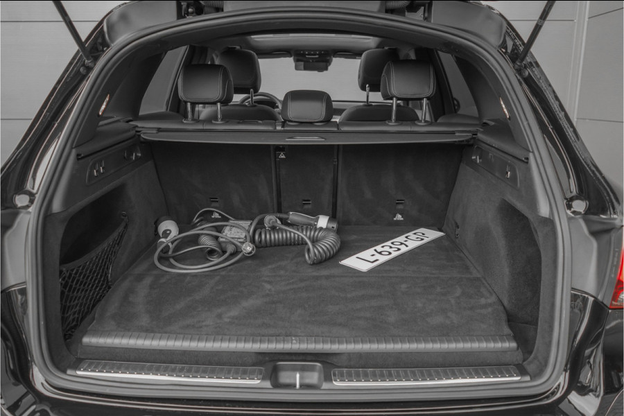 Mercedes-Benz GLC 300e 4MATIC Premium Plus Luchtvering Pano Burmester 360° Elek Trekhaak