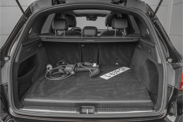 Mercedes-Benz GLC 300e 4MATIC Premium Plus Luchtvering Pano Burmester 360° Elek Trekhaak