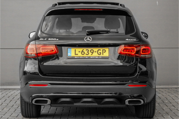 Mercedes-Benz GLC 300e 4MATIC Premium Plus Luchtvering Pano Burmester 360° Elek Trekhaak