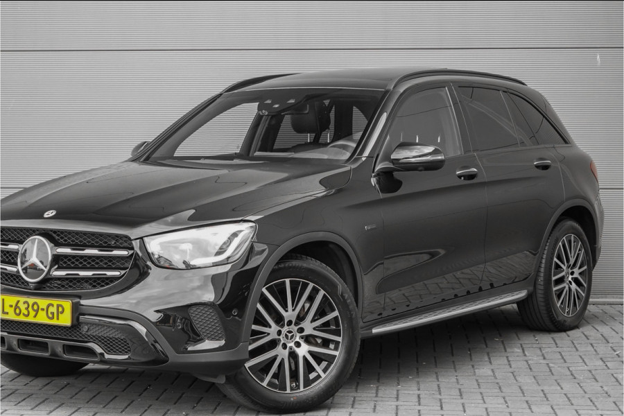 Mercedes-Benz GLC 300e 4MATIC Premium Plus Luchtvering Pano Burmester 360° Elek Trekhaak