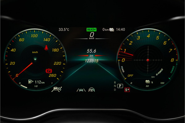 Mercedes-Benz GLC 300e 4MATIC Premium Plus Luchtvering Pano Burmester 360° Elek Trekhaak