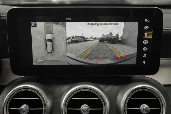 Mercedes-Benz GLC 300e 4MATIC Premium Plus Luchtvering Pano Burmester 360° Elek Trekhaak
