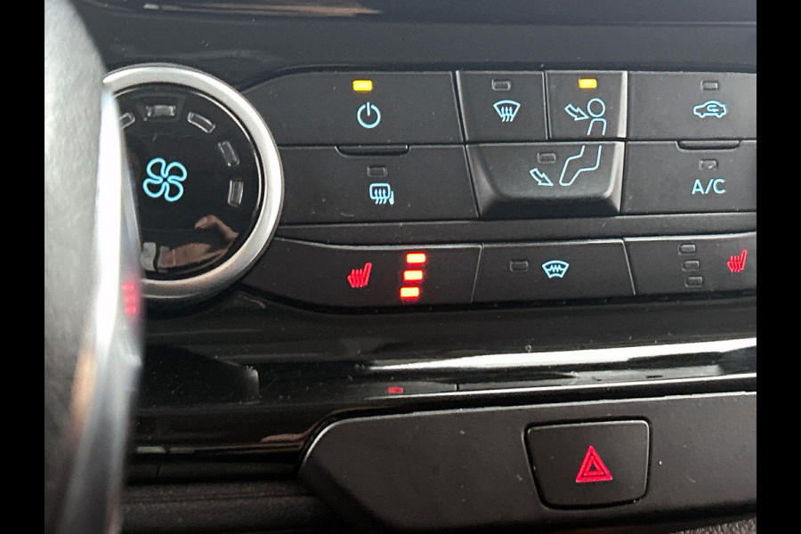 Ford Transit Custom 300 2.0 TDCI L2H1 Limited Dubbele Cabine Automaat Navigatie Airco 2 Schuifdeuren Trekhaak Parkeersensoren Carplay DAB