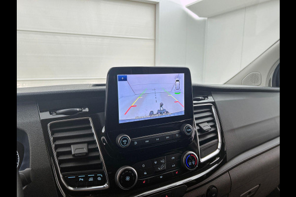 Ford Transit Custom 300 2.0 TDCI L2H1 Limited Dubbele Cabine Automaat Navigatie Airco 2 Schuifdeuren Trekhaak Parkeersensoren Carplay DAB