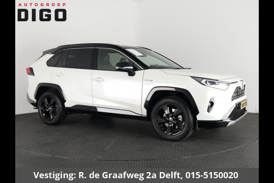 Toyota RAV4 2.5 Hybrid AWD Bi-Tone | 1650 KG trekgewicht | Trekhaak | Parkeersensoren | Apple Carplay & AndroidAUTO | Adapt.Cruise Control |