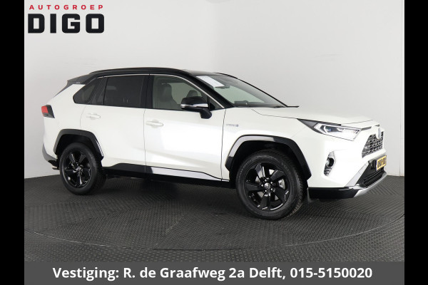 Toyota RAV4 2.5 Hybrid AWD Bi-Tone | 1650 KG trekgewicht | Trekhaak | Parkeersensoren | Apple Carplay & AndroidAUTO | Adapt.Cruise Control |