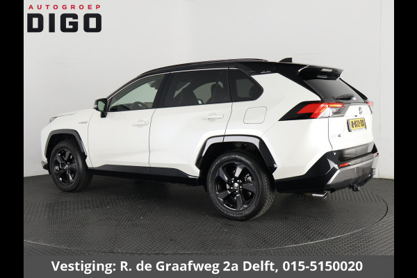 Toyota RAV4 2.5 Hybrid AWD Bi-Tone | 1650 KG trekgewicht | Trekhaak | Parkeersensoren | Apple Carplay & AndroidAUTO | Adapt.Cruise Control |