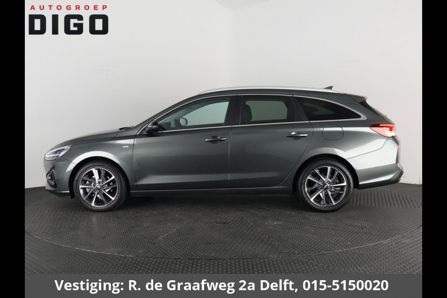 Hyundai i30 Wagon 1.5 T-GDi MHEV Premium | Stuur-/Stoelverwarming | Navigatie | Parkeersensoren voor & Achter |