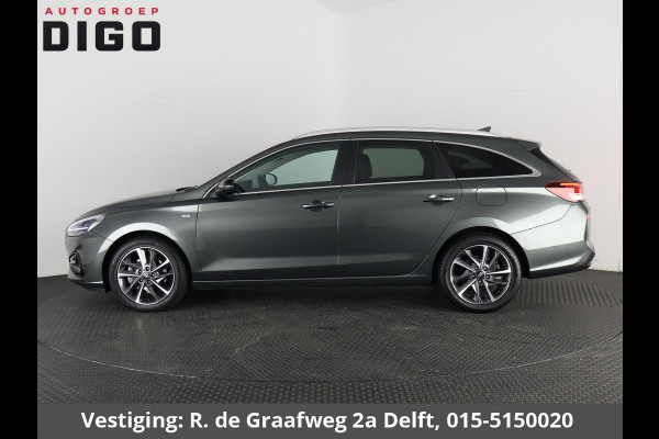 Hyundai i30 Wagon 1.5 T-GDi MHEV Premium | Stuur-/Stoelverwarming | Navigatie | Parkeersensoren voor & Achter |
