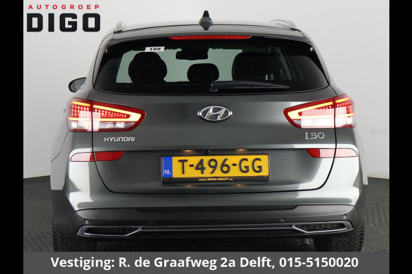 Hyundai i30 Wagon 1.5 T-GDi MHEV Premium | Stuur-/Stoelverwarming | Navigatie | Parkeersensoren voor & Achter |