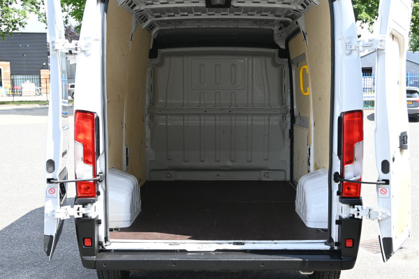 Fiat Ducato L2H2 140 pk 2.2 MultiJet 3.5t Camera, 270 Graden achterdeuren