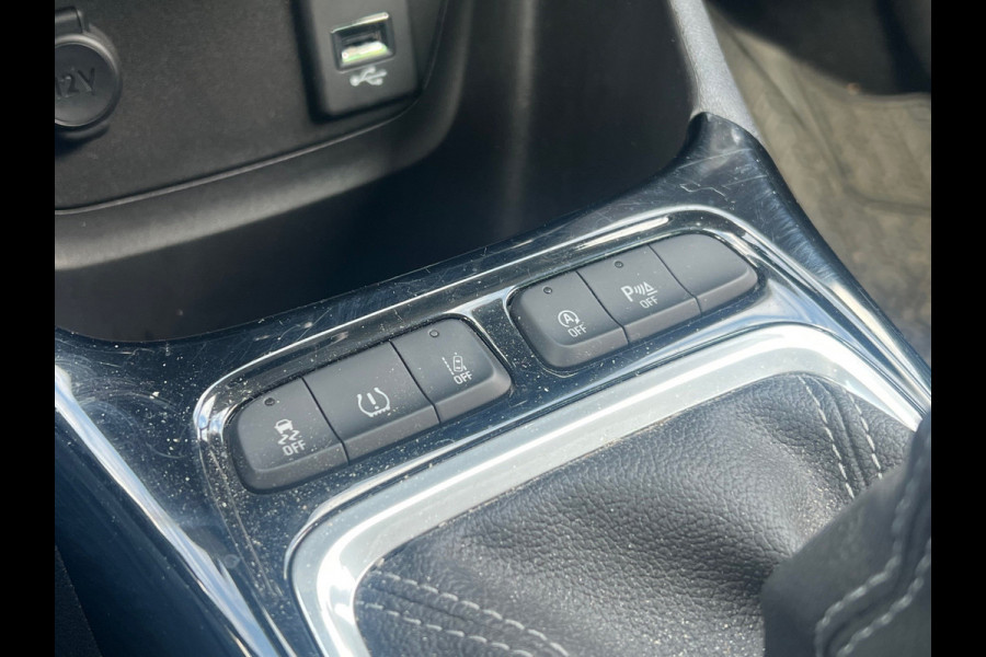 Opel Crossland X BWJ 12-2020 | 1.2T 131PK Edition 2020 NIEUW!! | TREKHAAK | CLIMA | CAMERA A | NAVI | CARPLAY | PDC 2X | PRIVACY GLASS |