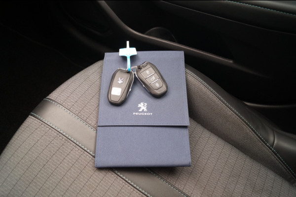 Peugeot 208 1.2 PureTech Allure -NAVI-ECC-PDC-CRUISE-