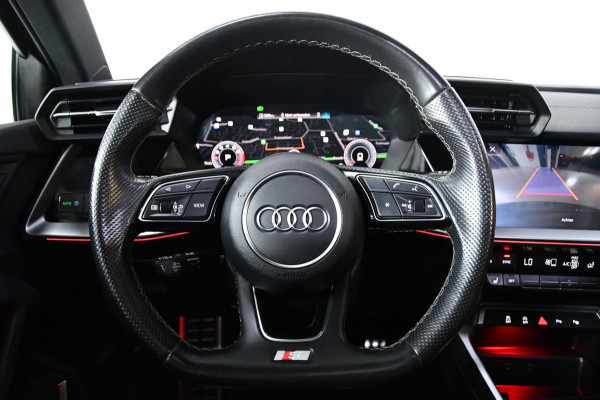 Audi A3 SPORTBACK 35 TFSI 3x S-line edition, Pano, B&O, Cam