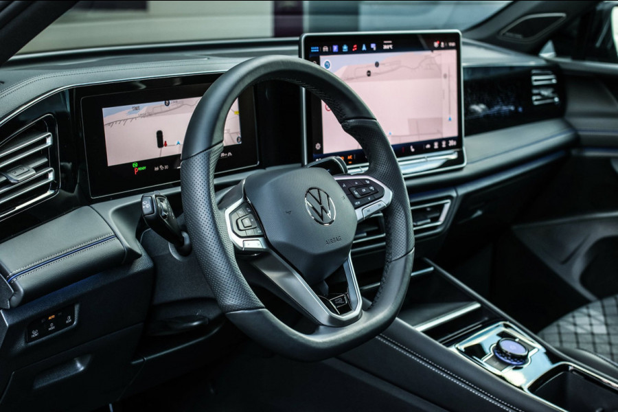 Volkswagen Tiguan 1.5 eTSI R-Line *Pano*H/K*360 Camera*Head-Up*Keyless*Trekhaak*