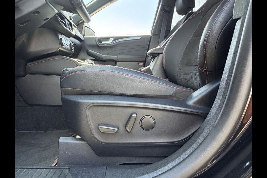 Ford Kuga 2.5 PHEV ST-Line | Elec.Trekhaak | Apple Carplay | Camera voor en achter | Winterpack | Lane assist | park assist | B&O Audio | Fabrieksgarantie tot 24-9-2028