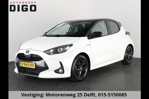 Toyota Yaris 1.5 HYBRIDE BI-TONE SPORTS GARANTIE 6-2031 . ADAPTIEVE CRUISE CONTROL . DEALER ONDERHOUDEN . ACHTERUITRIJ CAMERA .
